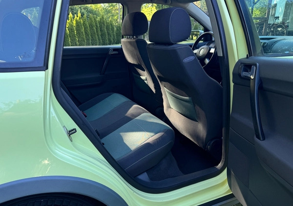 Volkswagen Polo cena 11500 przebieg: 213050, rok produkcji 2006 z Wrocław małe 37